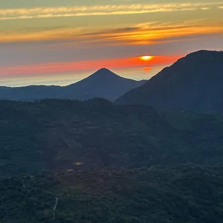 La Finestra Sulla Valle * Jerzu