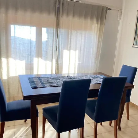 La Finestra Sulla Valle * Jerzu